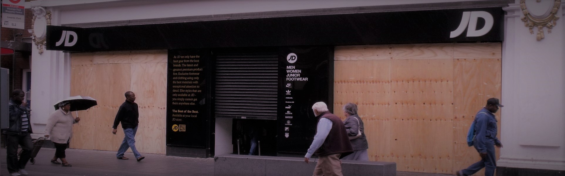 Slider, Glaziers in Garston, Leavesden, WD25